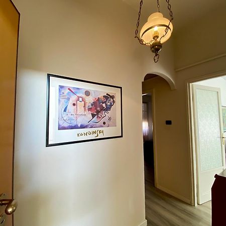 Casa Sara Como Lake Parcheggio Interno Privato 切尔诺比奥 外观 照片