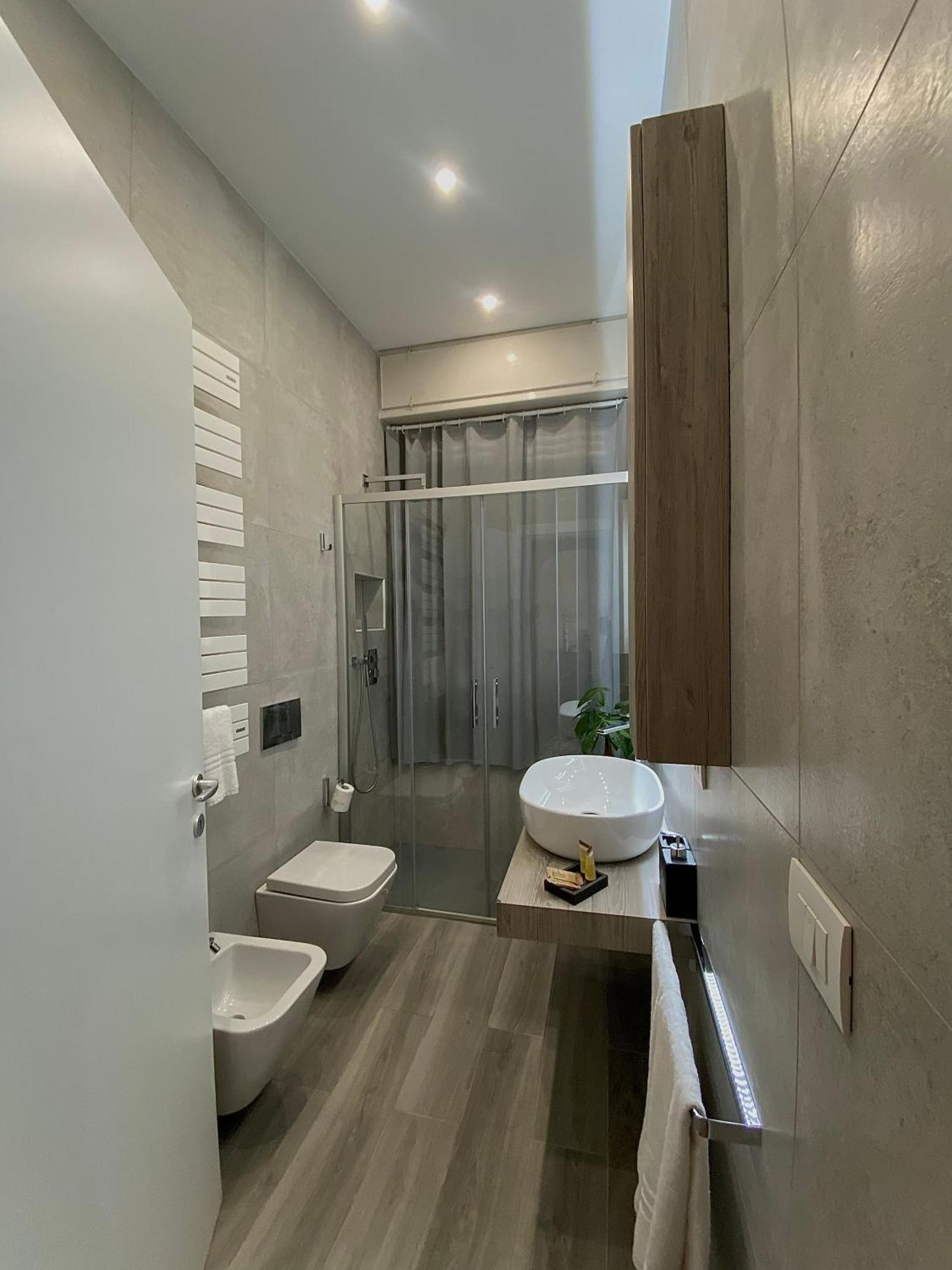 Casa Sara Como Lake Parcheggio Interno Privato 切尔诺比奥 外观 照片